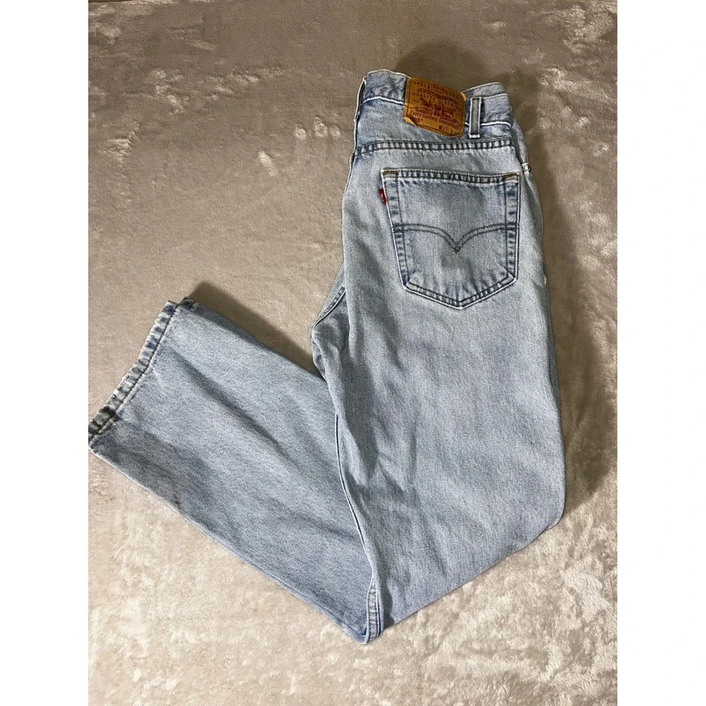 Vintage Levis 505 Regular Fit Straight Leg Light Wash Denim Jeans W33 L30